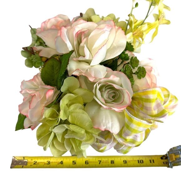 Handmade Spring Silk Flower Arrangement 109 READ DESCRIPTION - Picture 7 of 9